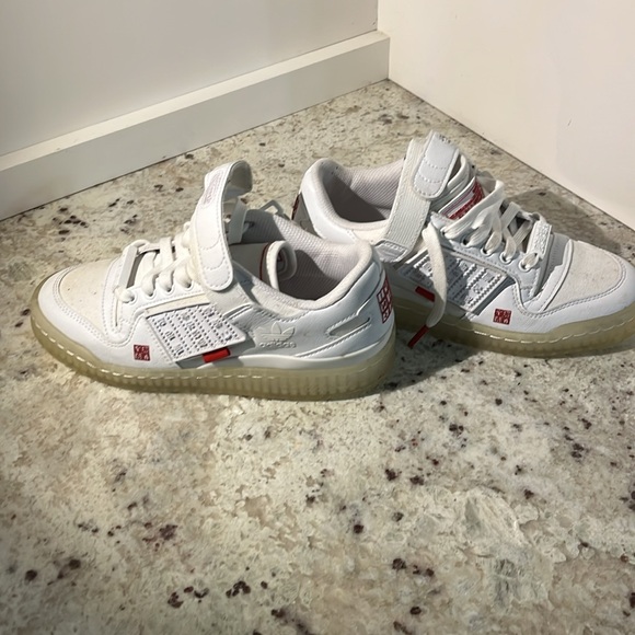 Adidas Forum Low Chinese New Year youth size US 4. - Picture 6 of 6